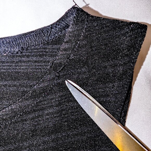 VINTAGE Rampage | Sleeveless Slinky Black Horizontal Stripe Maxi Dress | Small - Picture 11 of 11